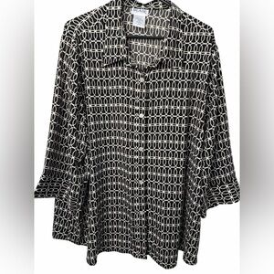 Blair Black and White Geometric 3/4 Sleeve Top NWOT
